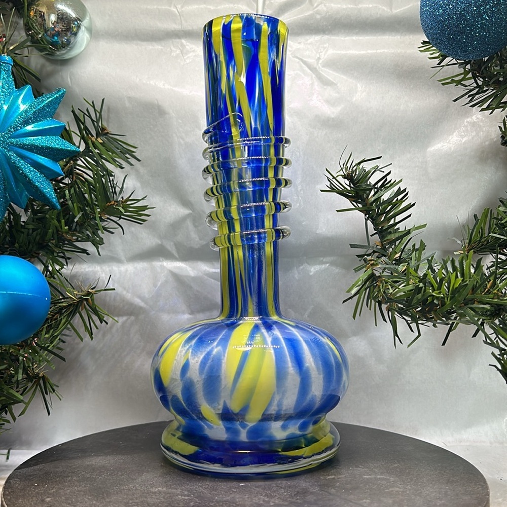 🔥🔥Vintage Czech Glass Vase - yellow and blue
